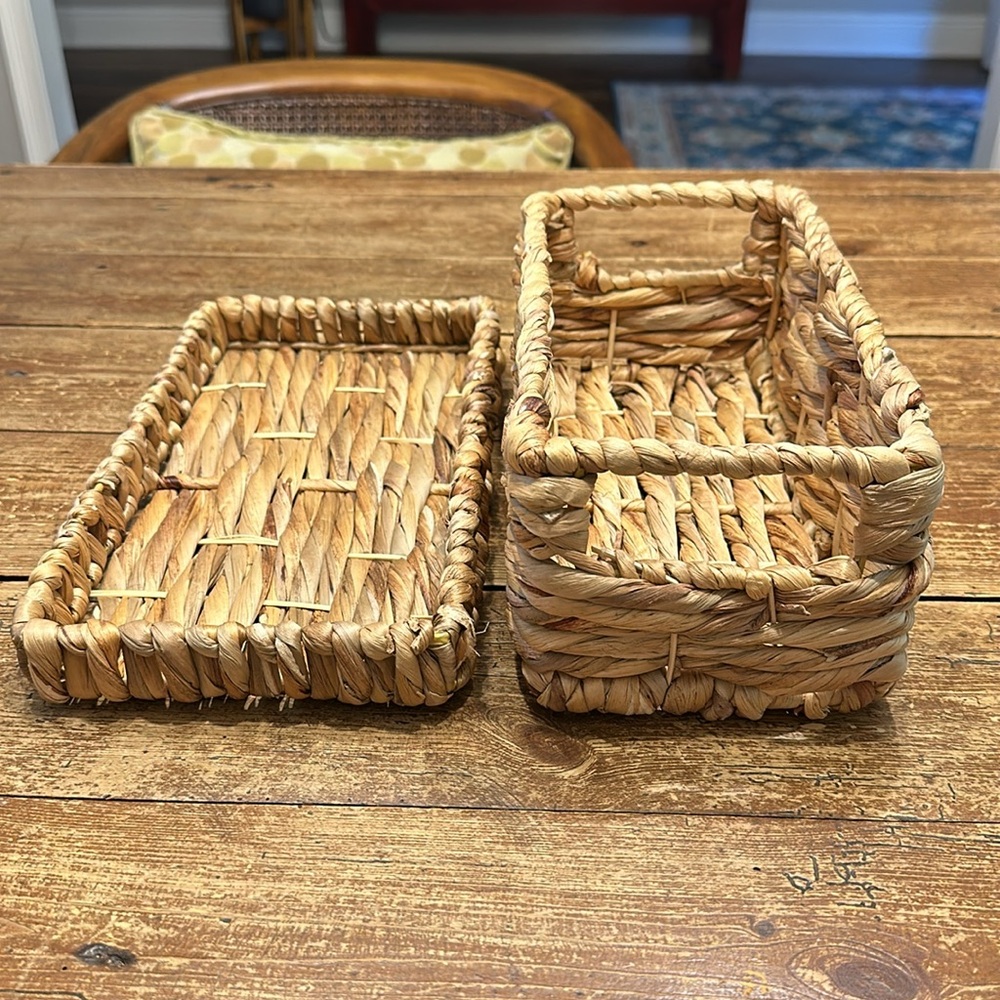 Woven Basket with Lid - Picture 3 of 5